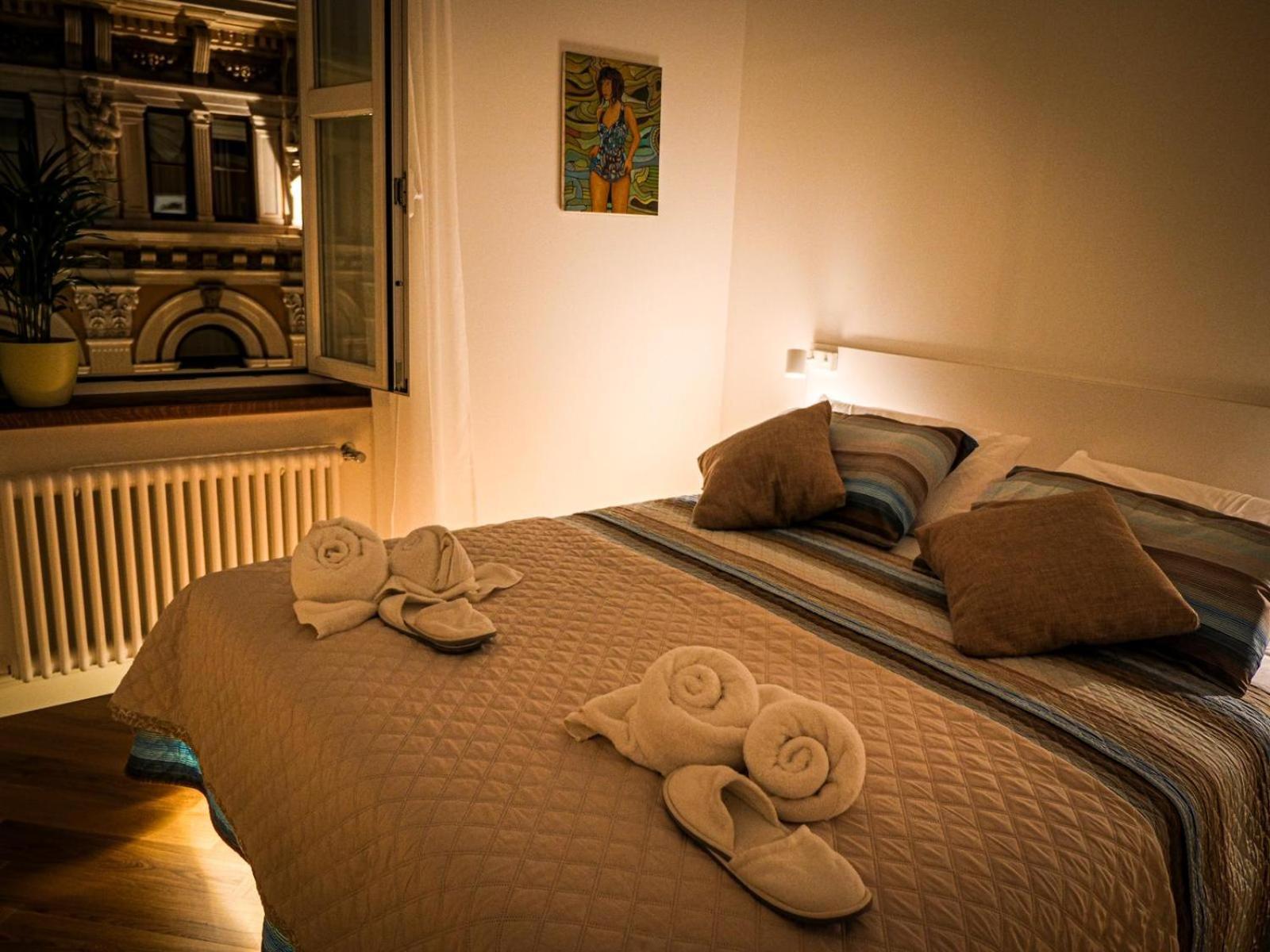 Casa Vacanze Trieste - Vista Piazza Unita Extérieur photo