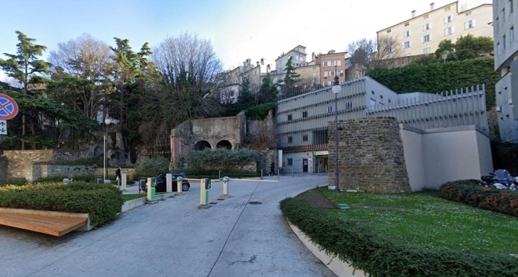 Casa Vacanze Trieste - Vista Piazza Unita Extérieur photo